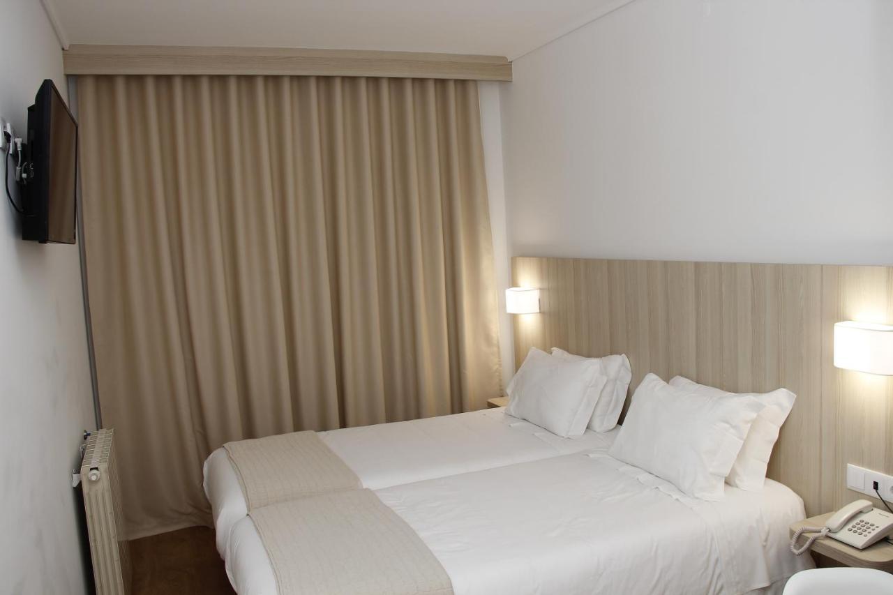 Up Hmb Hotels Fermentelos Luaran gambar